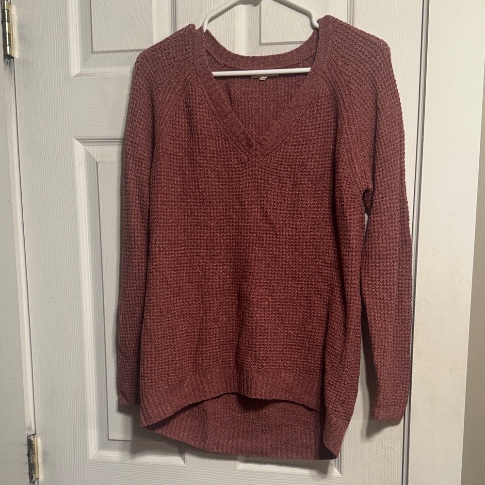 Maurices V-Neck Sweater in Burgundy